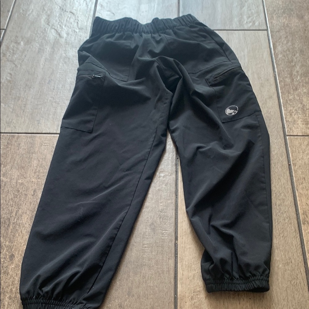 Reel Legends Black Joggers Windbreaker pants for the boat